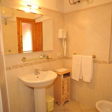 Aldebaran Centro Storico Villa Cagliari Room photo